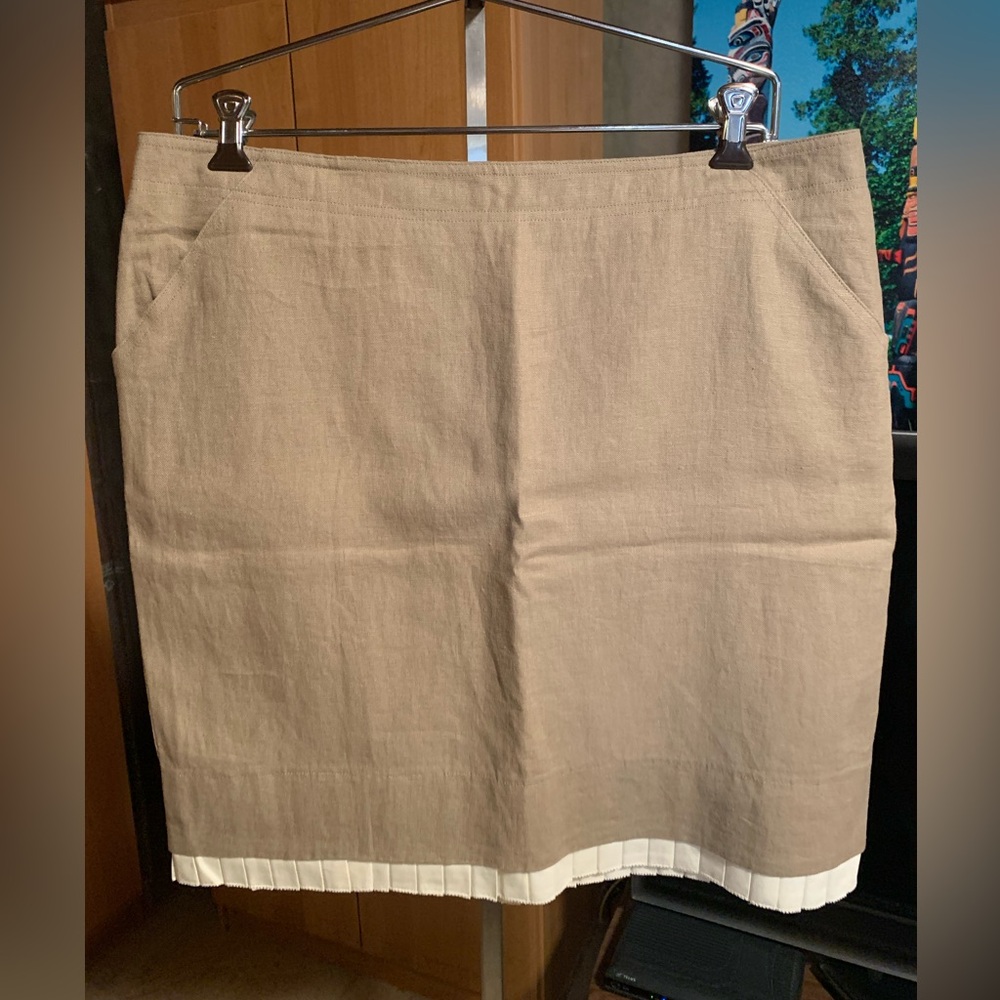 SPANNER Beige Pencil Skirt
